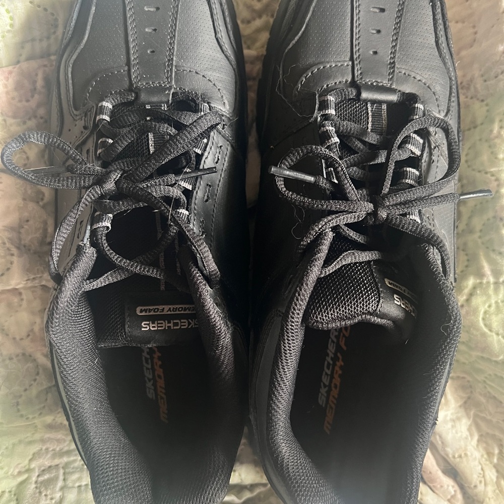 Skechers Black Sneakers Sleek Design High Quality
